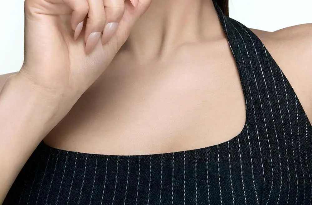[악마프2 에디션/볼륨누디립] 정샘물 립프레션 메탈 세럼 글로스 (단품) 상세페이지 10